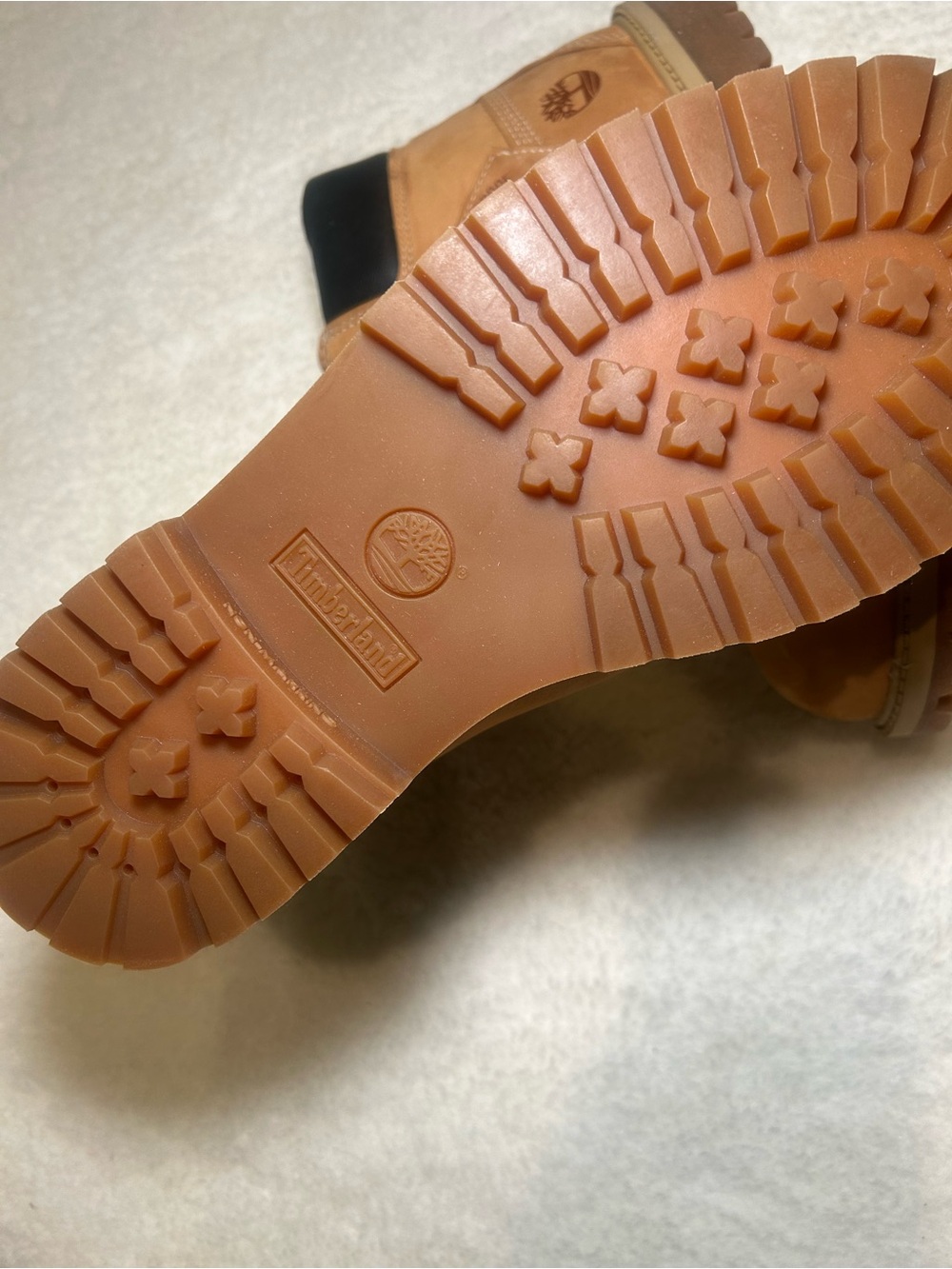 Timberland Wheat Boots - Picture 5 of 9
